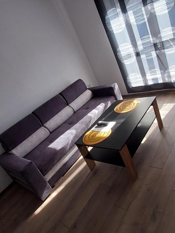 Apartament Dabe Hd Hunedoara Eksteriør bilde