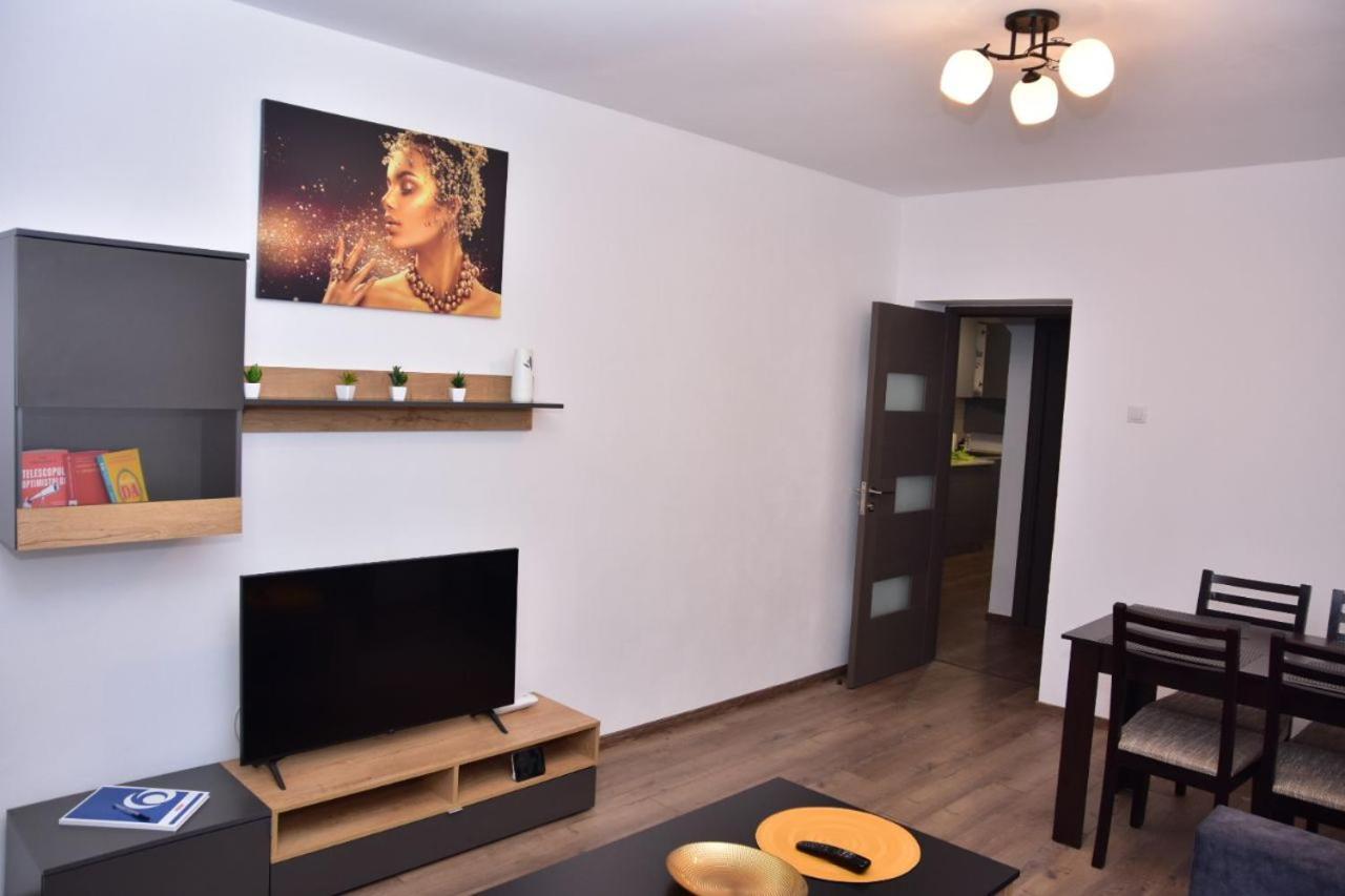 Apartament Dabe Hd Hunedoara Eksteriør bilde