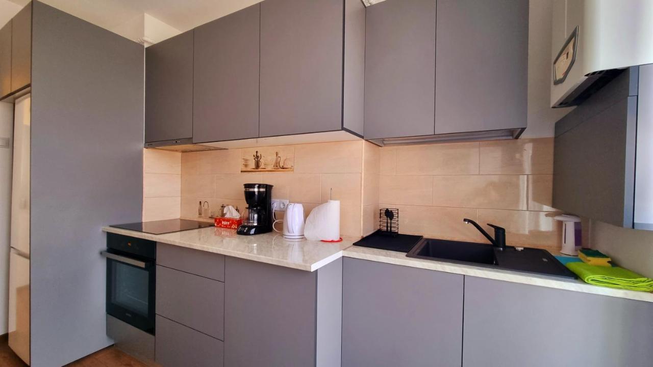 Apartament Dabe Hd Hunedoara Eksteriør bilde