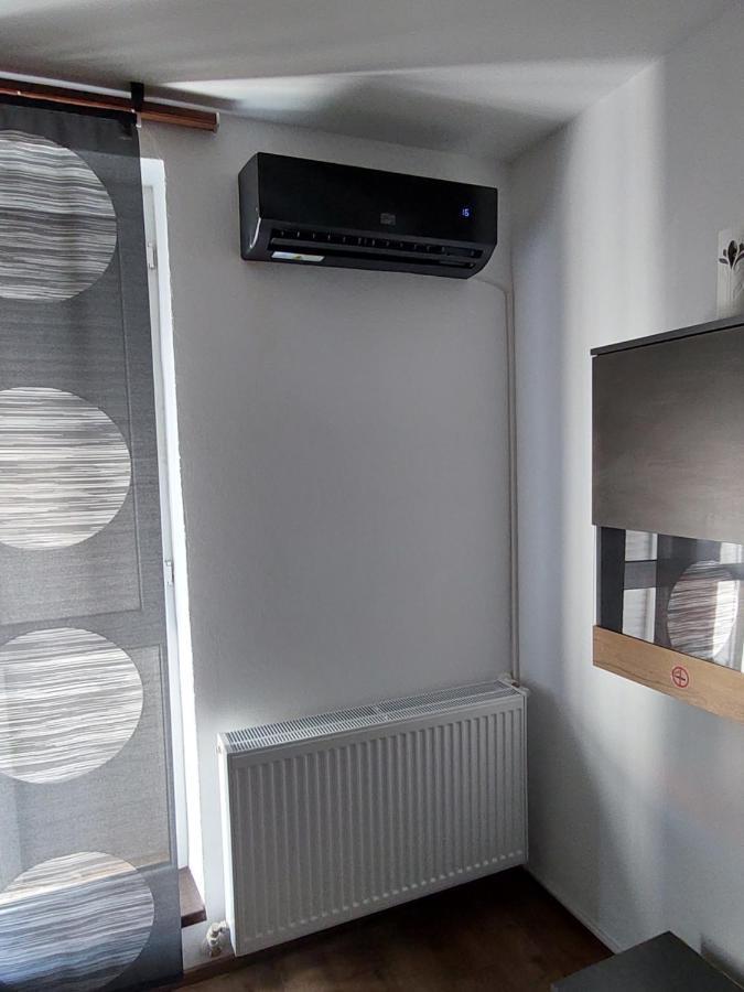 Apartament Dabe Hd Hunedoara Eksteriør bilde